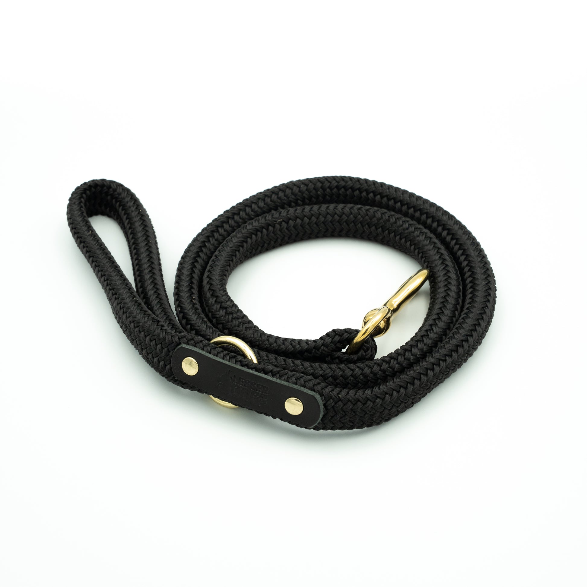 Black rope leash with gold hardware on a white background - Color Eclipse