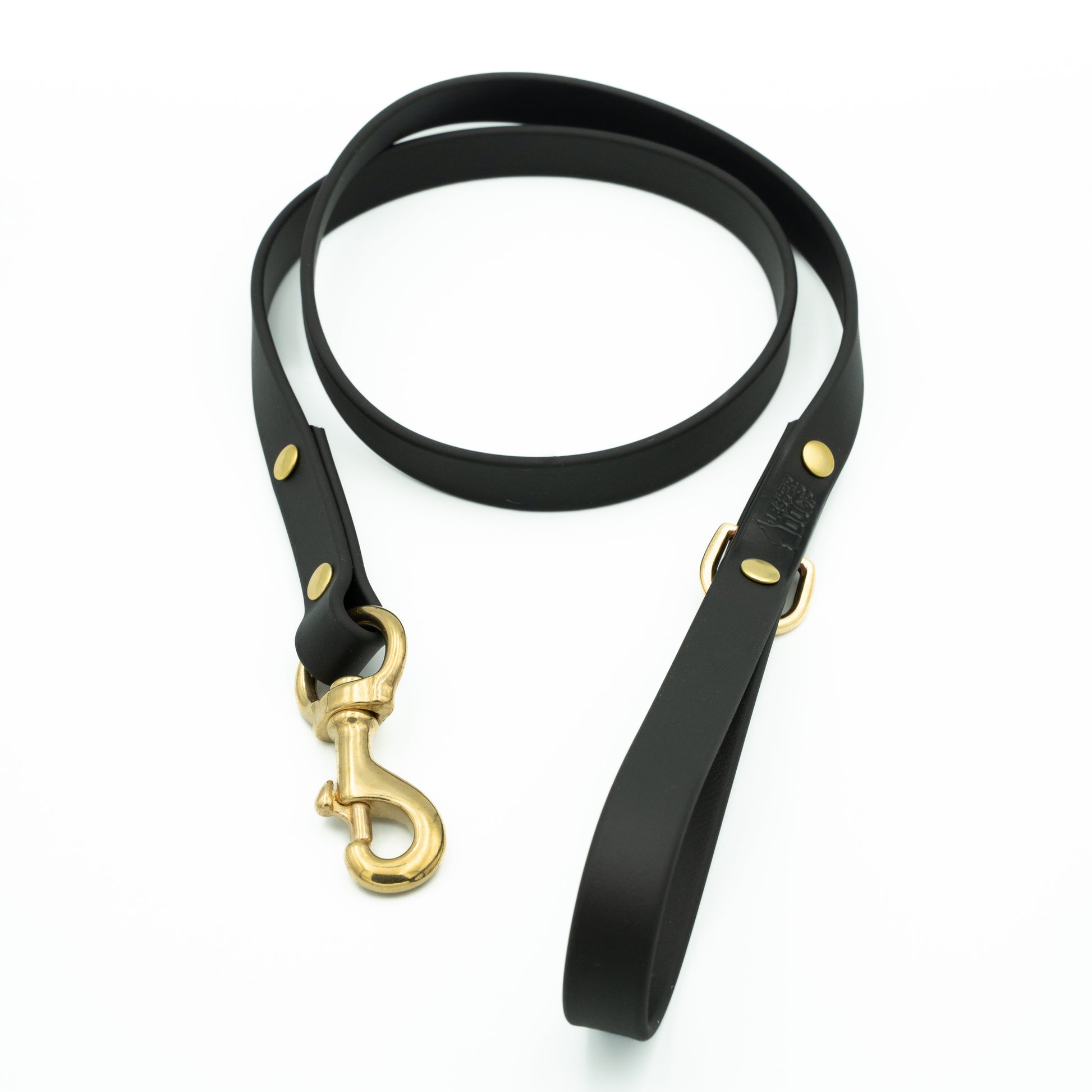 Black dog leash with gold hardware on a white background Eclipse